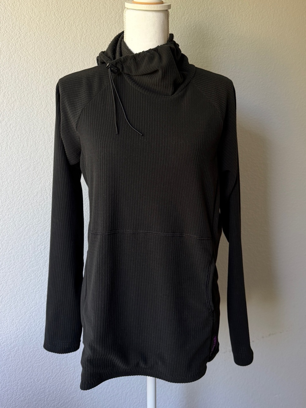 NWOT Women’s Black Melanzana Size Medium